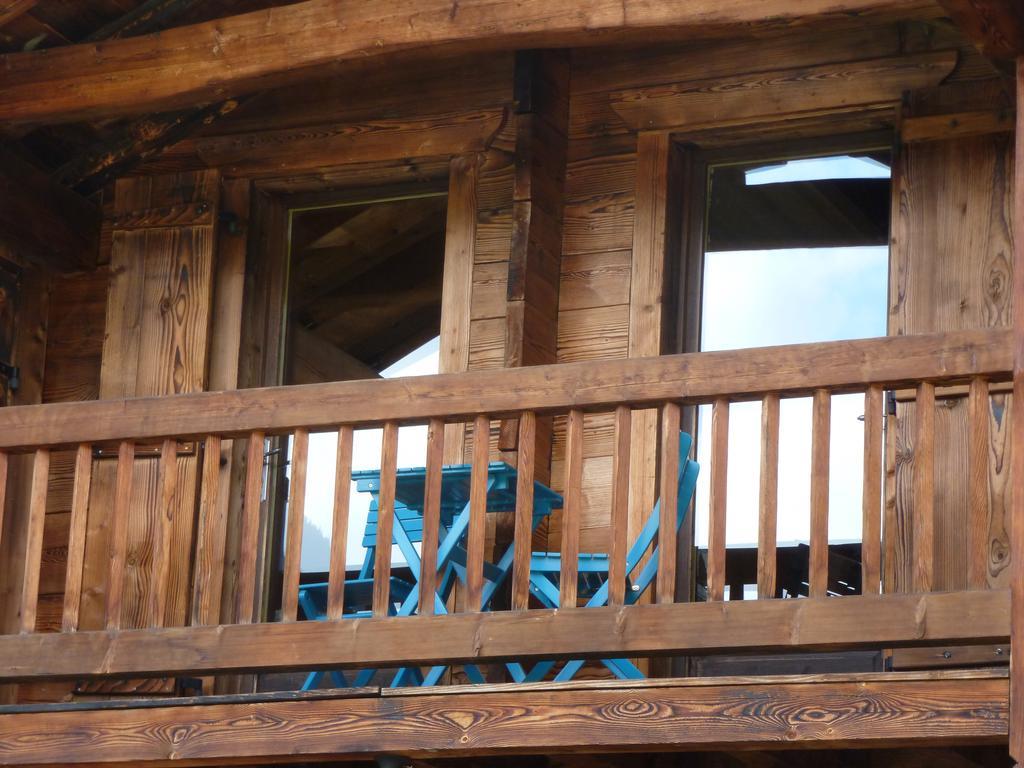 Alpen Lounge Villa Servoz Room photo